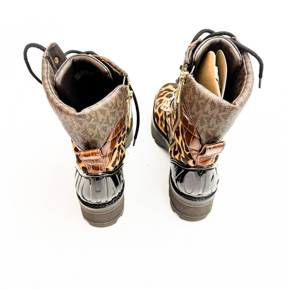 Michael Kors Khloe Lace Up Combat Boot Leopard Calfair Butterscoth Size 6.5 MINT - Picture 5 of 8